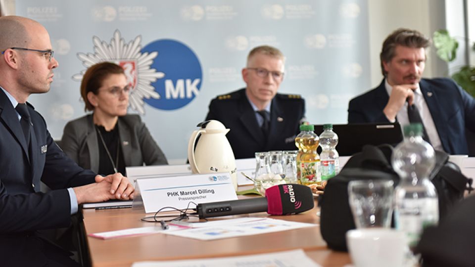 Die Kreispolizeibehörde MK stellte in Iserlohn die Kriminalitätsstatistik für das Jahr 2022 vor.